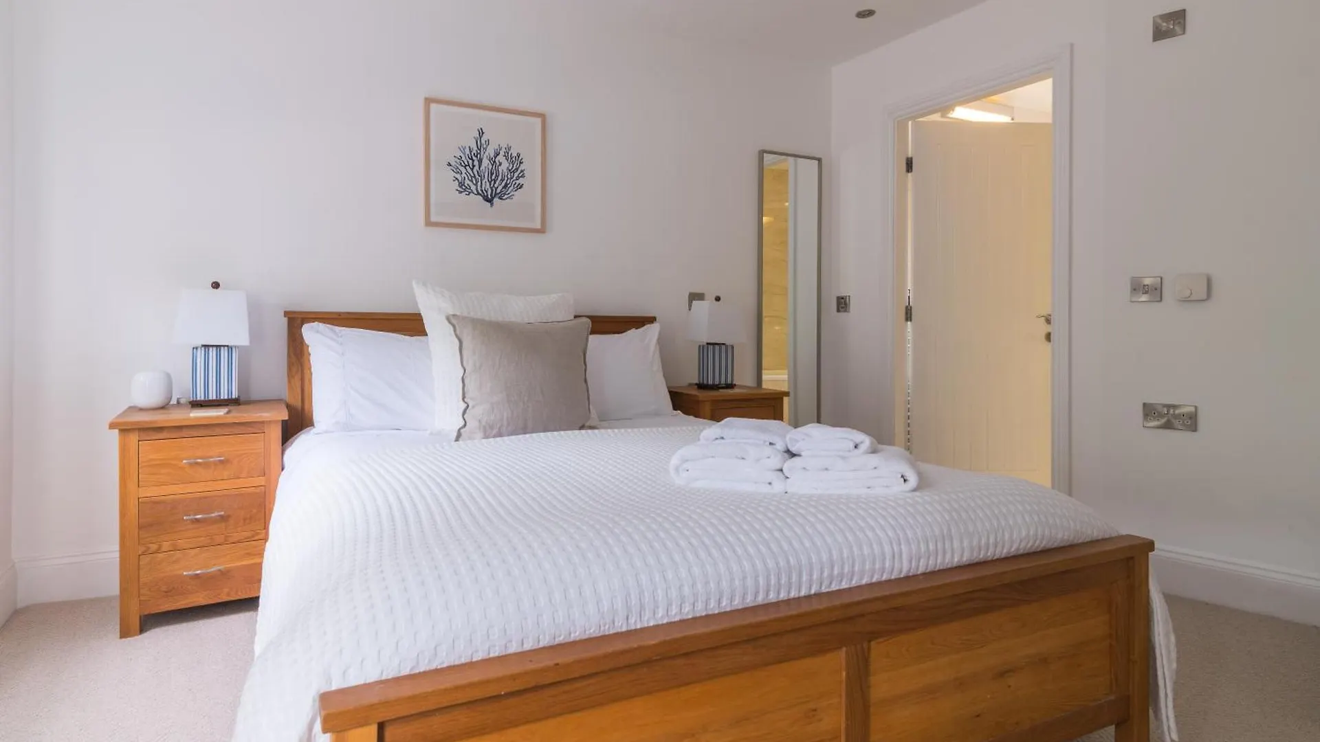 Sandsend Retreats