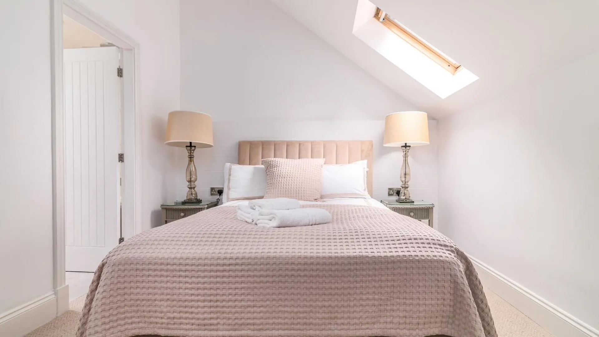 Sandsend Retreats 0*,  Storbritannien